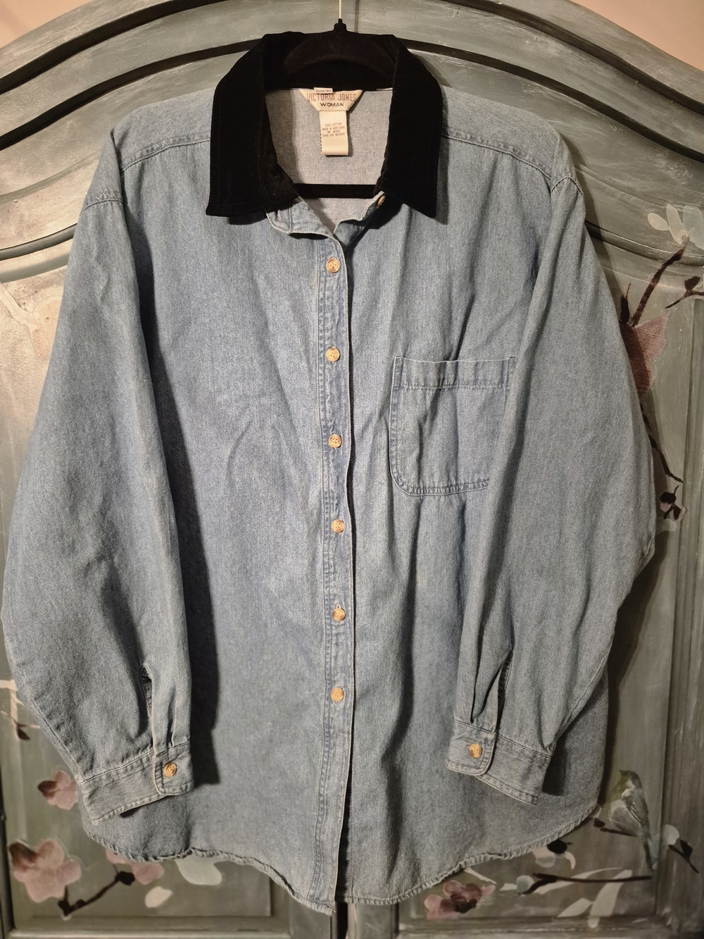 Victoria Jones Vintage Denim Shirt With Black Velvet Collar